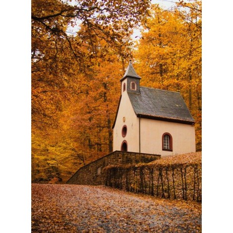 Kirche im Wald