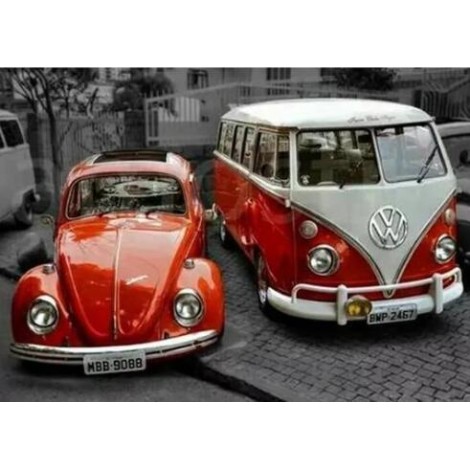 Roter Käfer & Roter Volkswagen Bus